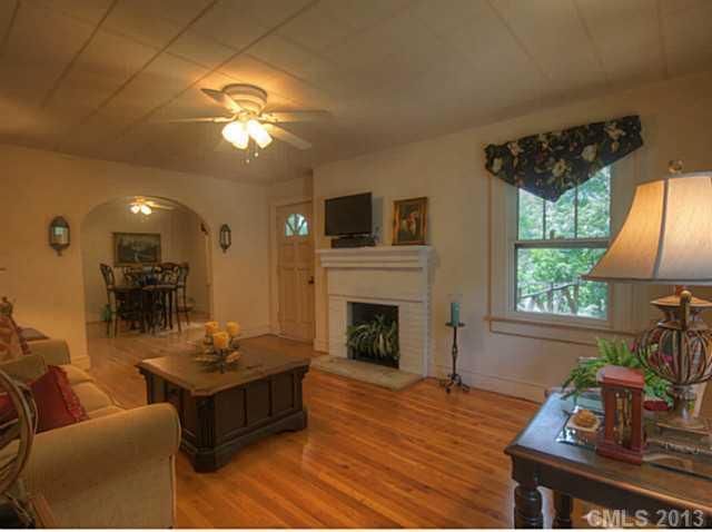 4227 Barbrick St, Sherrills Ford, NC 28673