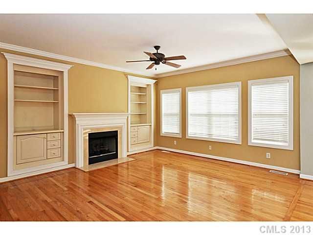 15628 Glen Miro Dr, Huntersville, NC 28078