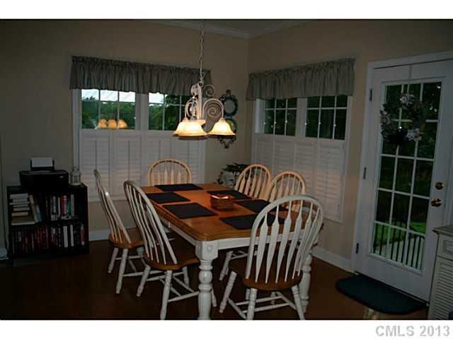12135 Glen Cove Dr, Tega Cay, SC 29708