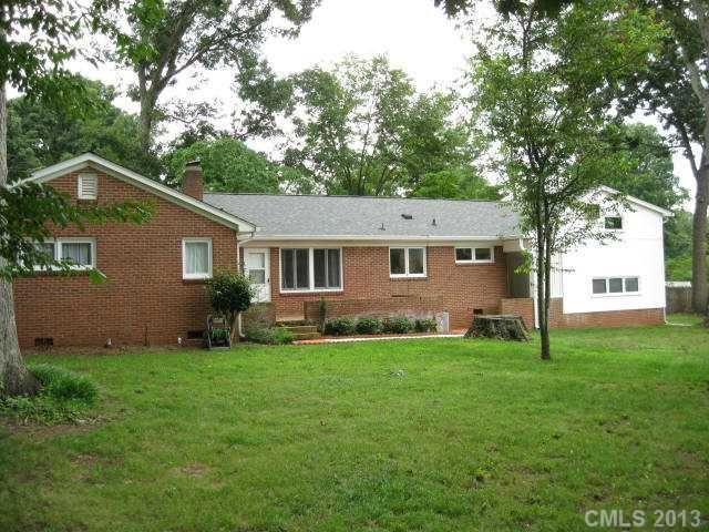 100 Dogwood Ln, Belmont, NC 28012