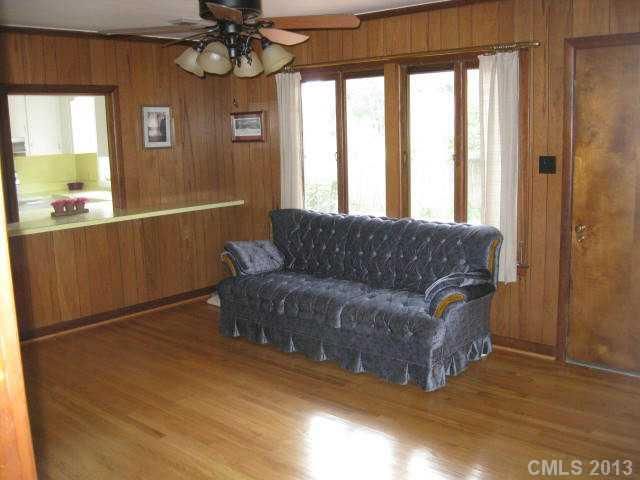 100 Dogwood Ln, Belmont, NC 28012
