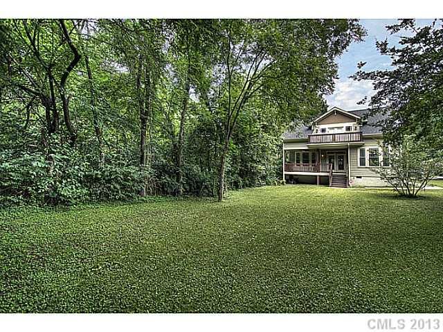 828 Charles Ave, Charlotte, NC 28205