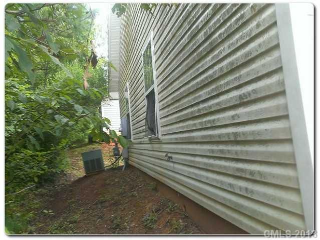 3645 Silver Ore Ln, Charlotte, NC 28216