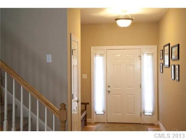 124 Whistling Pines Dr, Statesville, NC 28677
