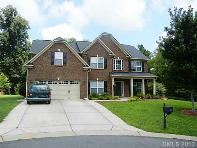 5700 Carter Woods Ct, Waxhaw, NC 28173