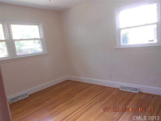 4642 Kipling Dr, Charlotte, NC 28212