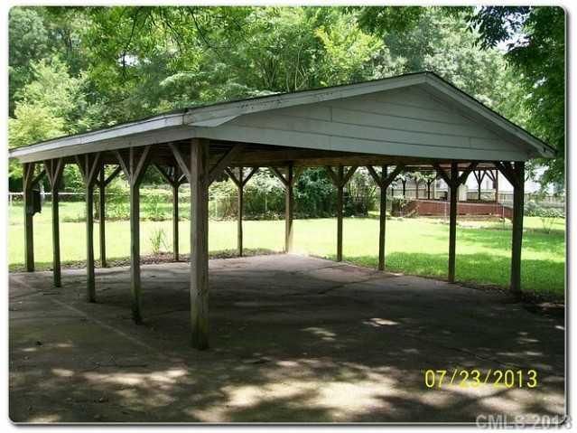711 W Garrison Blvd, Gastonia, NC 28052