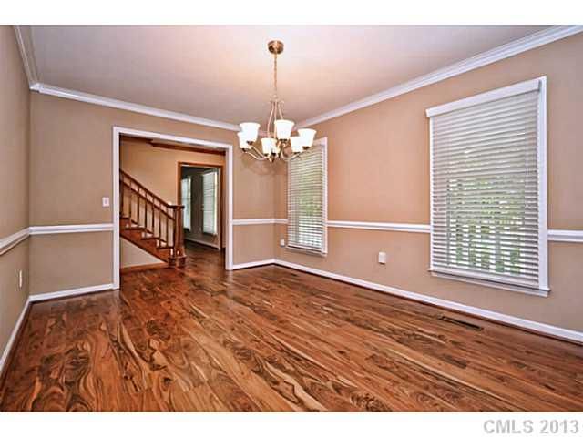 8200 Buckingham Ln, Harrisburg, NC 28075
