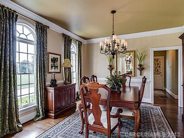 433 Landsbury Dr, Weddington, NC 28173