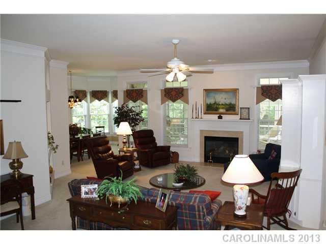7020 Rea Croft Dr, Charlotte, NC 28226