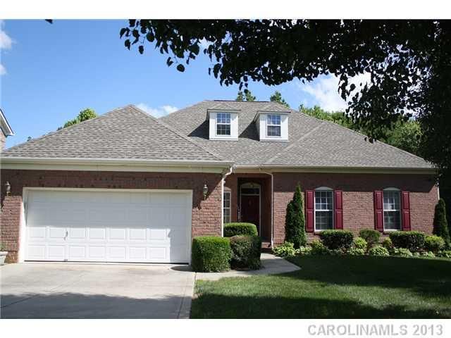 7020 Rea Croft Dr, Charlotte, NC 28226
