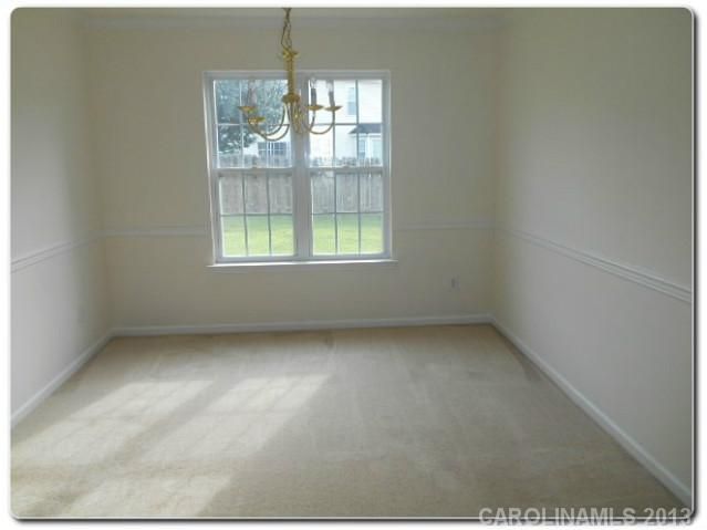7109 Roaming Path Ct, Charlotte, NC 28214