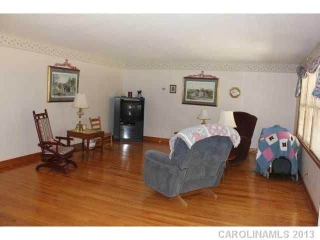 3554 Henry Knob Rd, Clover, SC 29710
