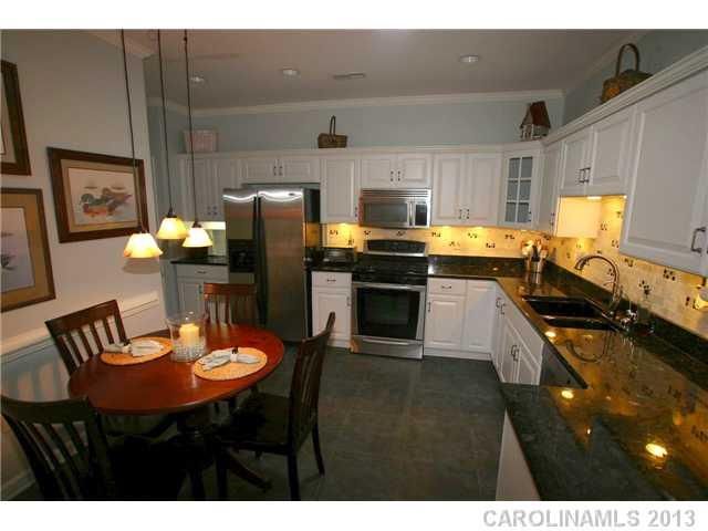 8548 Highland Glen Dr #-, Charlotte, NC 28269