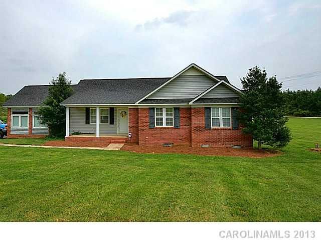 1914 Gables Dr, Monroe, NC 28112