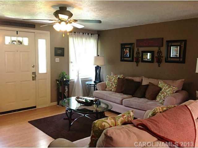 2883 Wendover Rd, Concord, NC 28027