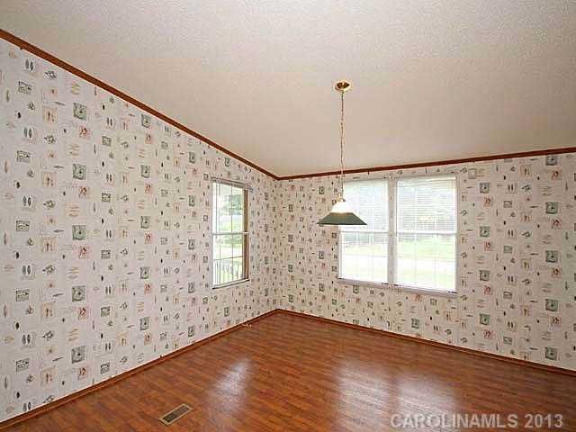 113 Pine State Rd, Troutman, NC 28166