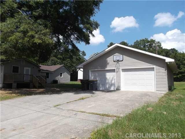713 Flicker St, Concord, NC 28027