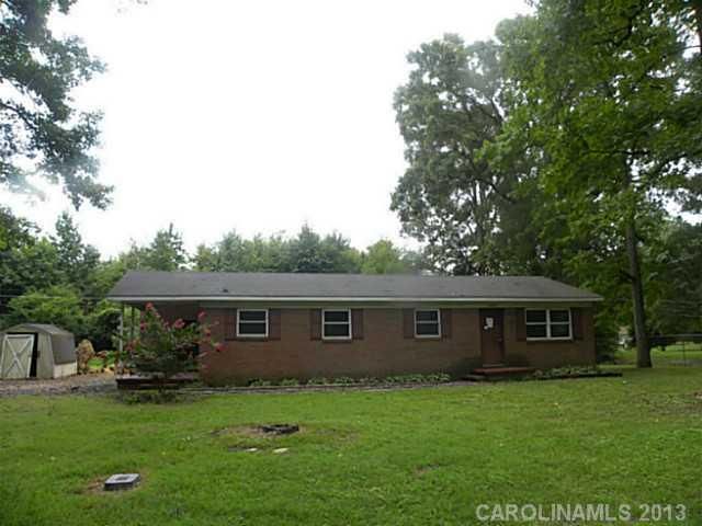 7308 Sutton Dr, Indian Trail, NC 28079
