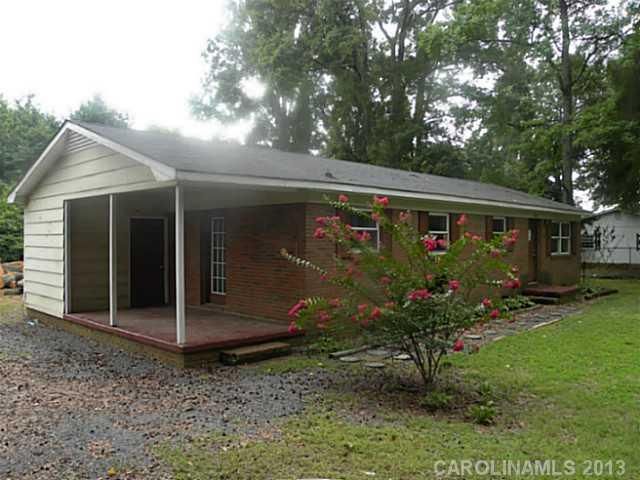 7308 Sutton Dr, Indian Trail, NC 28079