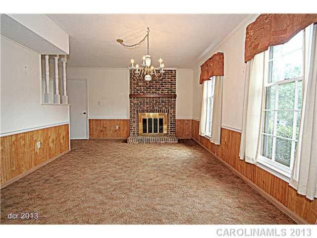 4828 Shadow Moss Ct, Charlotte, NC 28227