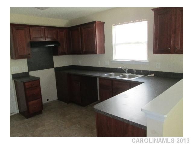 7624 Aragorn Ln, Charlotte, NC 28212