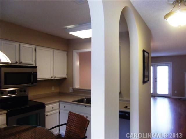 3120 Heathstead Pl #-, Charlotte, NC 28210