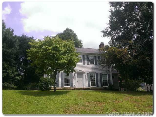 2919 Olde Whitehall Rd, Charlotte, NC 28273