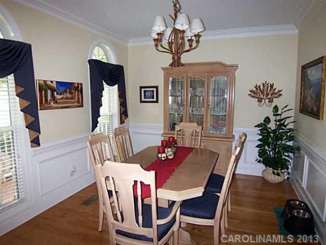 1317 Summer Spring Ln, York, SC 29745