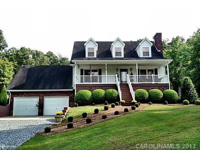 9309 Guildbrook Rd, Davidson, NC 28036