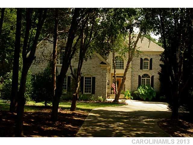 9029 Cardinal Ridge Ct, Charlotte, NC 28270