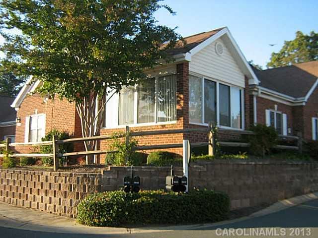 8666 Windsor Ridge Dr #508, Charlotte, NC 28277