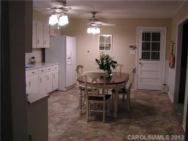 209 Todd Cir, Wingate, NC 28174