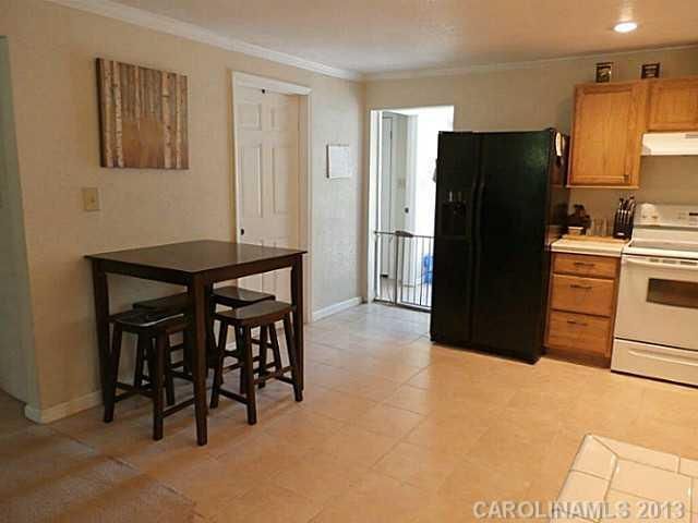 1128 Tot Dellinger Rd, Cherryville, NC 28021