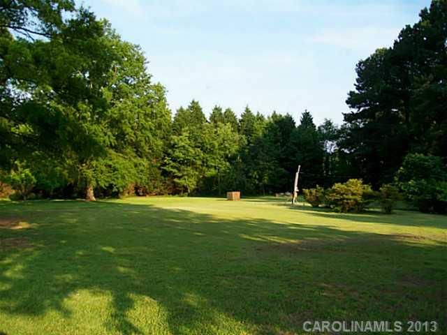 14124 Thompson Rd, Mint Hill, NC 28227