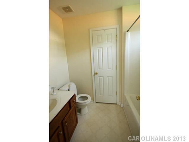 2451 Carmathen Rd, Charlotte, NC 28269