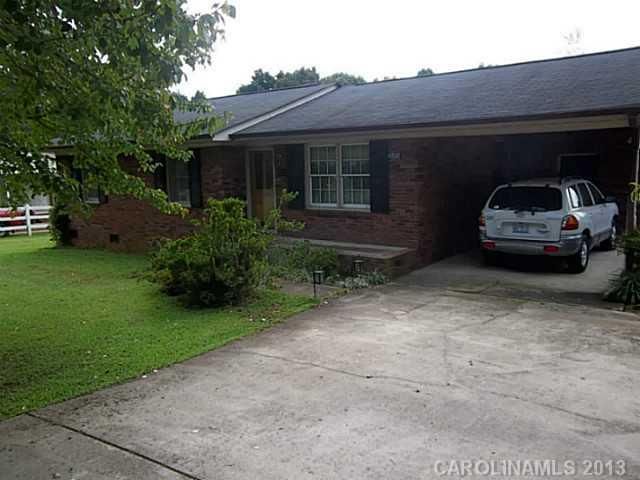 1213 Tot Dellinger Rd, Cherryville, NC 28021