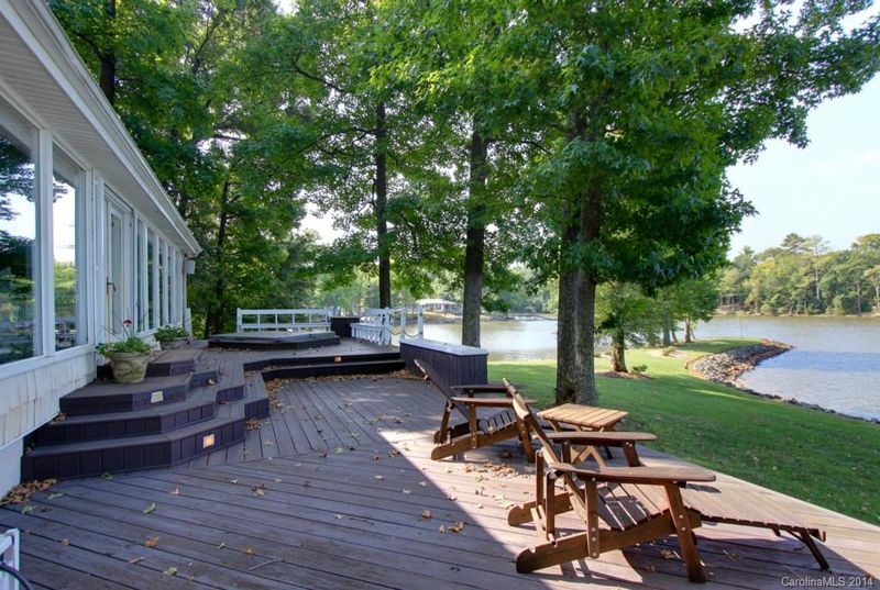 3616 Sadler Rd, Charlotte, NC 28278