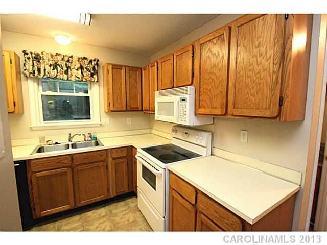 633 Ottawa Dr, Rock Hill, SC 29732