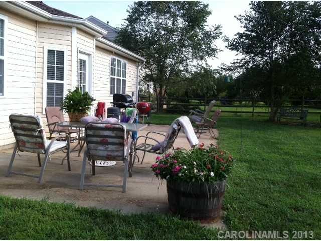 1405 Kronas Cir, Waxhaw, NC 28173