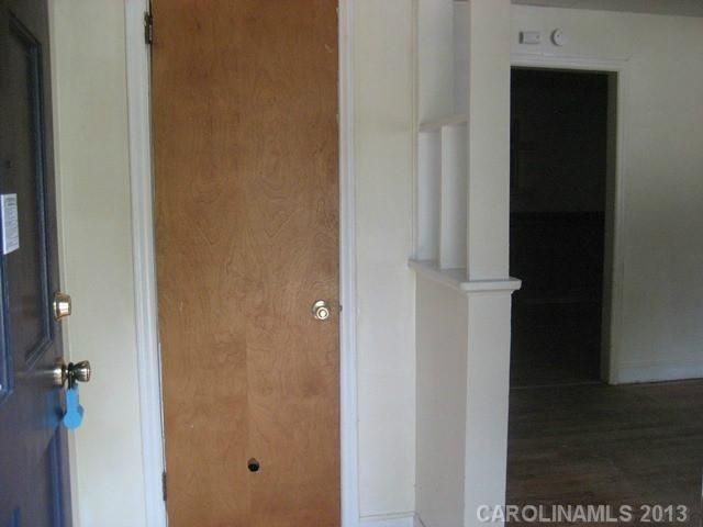 2812 Fordwood Dr, Charlotte, NC 28208