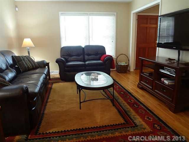 3800 Stokes Ave, Charlotte, NC 28210