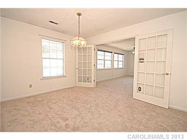 8505 Castle Pine Ct #_, Charlotte, NC 28226