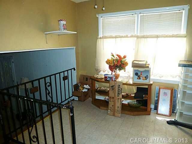 6616 Bluestone Ct, Charlotte, NC 28212