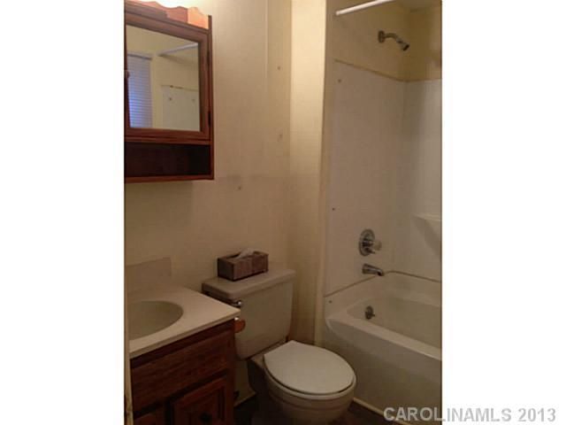 303 Dot Ave, Kannapolis, NC 28083