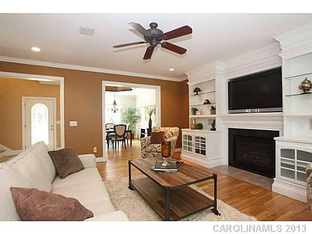 8167 Tranquil Harbor Ln, Denver, NC 28037