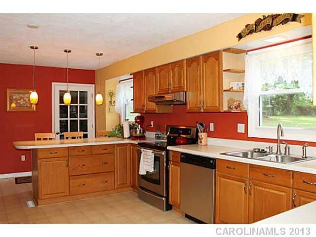 4635 Pine Needle Trl, Mint Hill, NC 28227