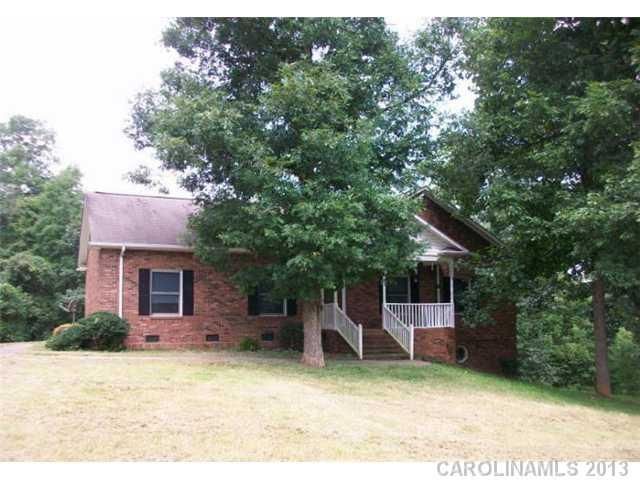 4207 Wimbledon Dr, Dallas, NC 28034