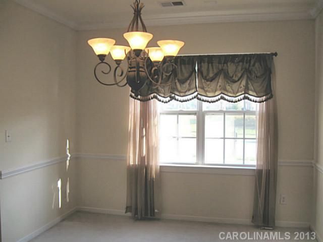 15143 Callow Forest Rd, Charlotte, NC 28273