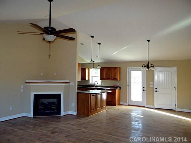 6831 Forney Hill Rd #1, Denver, NC 28037
